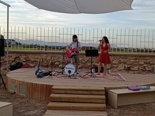 Harvest Moon en concert